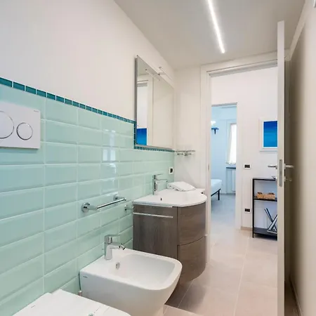 Joivy Blissful Flat For 6, Close To The Beach Santa Margherita Ligure Exterior photo