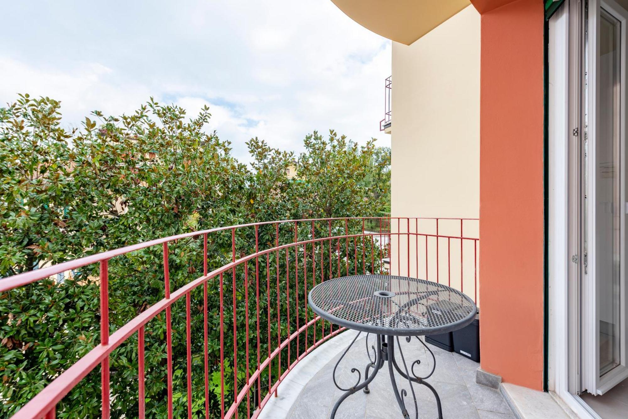 Joivy Blissful Flat For 6, Close To The Santa Margherita Ligure